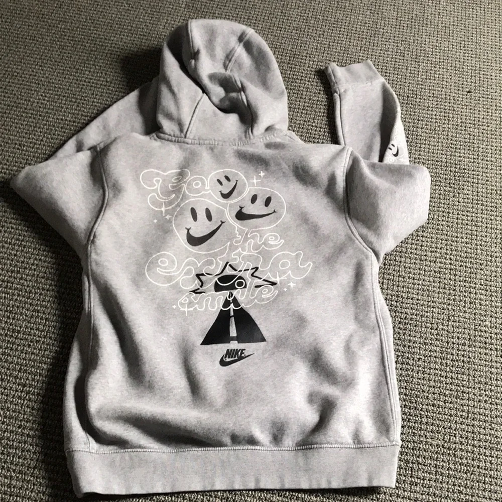 Nike Gray Hoodie with‎ Smiley Face Graphics